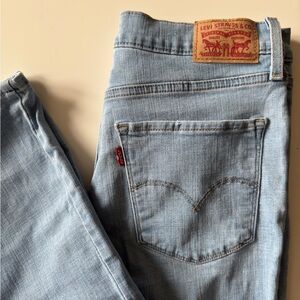 Levi’s High Rise Straight - Size 29